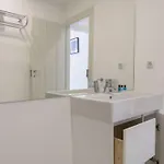 Principe Real Duplex With Terrace By Local * Lisbon