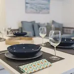 Principe Real Duplex With Terrace By Local Apartment *