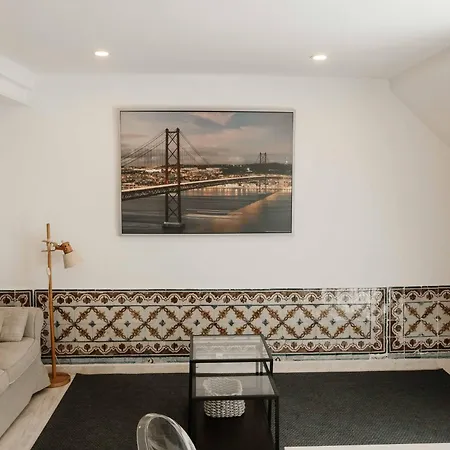 Duplex With Terrace In Principe Real Apartment