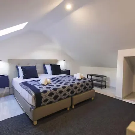 Duplex With Terrace In Principe Real Apartment Lisbon