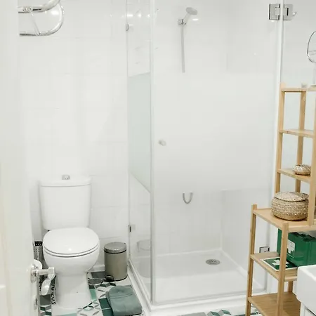 Duplex With Terrace In Principe Real Lissabon