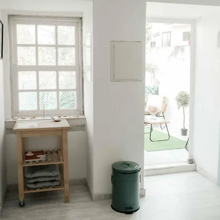 Duplex With Terrace In Principe Real דירה ליסבון