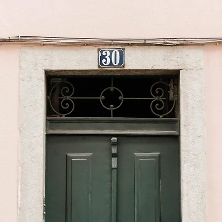 Duplex With Terrace In Principe Real Apartamento *