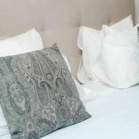 Apartamento Duplex With Terrace In Principe Real *