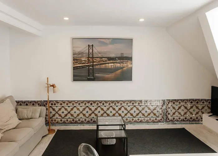 Principe Real Duplex With Terrace By Local