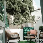 Principe Real Duplex With Terrace By Local Διαμέρισμα *
