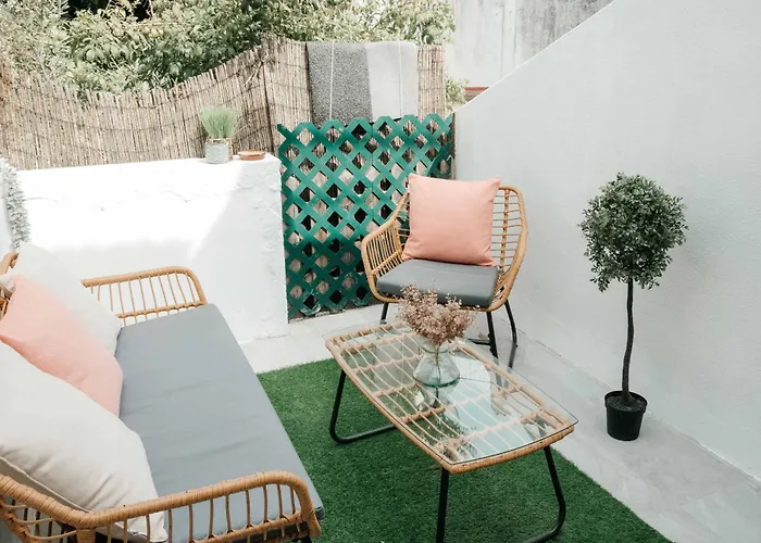 Principe Real Duplex With Terrace By Local Appartement *
