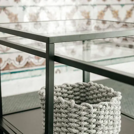 Duplex With Terrace In Principe Real * Lisbon